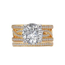 Round Straight Diamond Wedding Band in 14k Yellow Gold