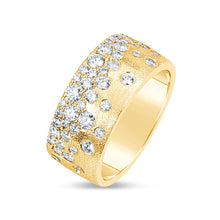 Dilamani Diamond Cigar Band in 14k Yellow Gold