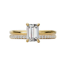 Microset Diamond Wedding Band in 14k Yellow Gold